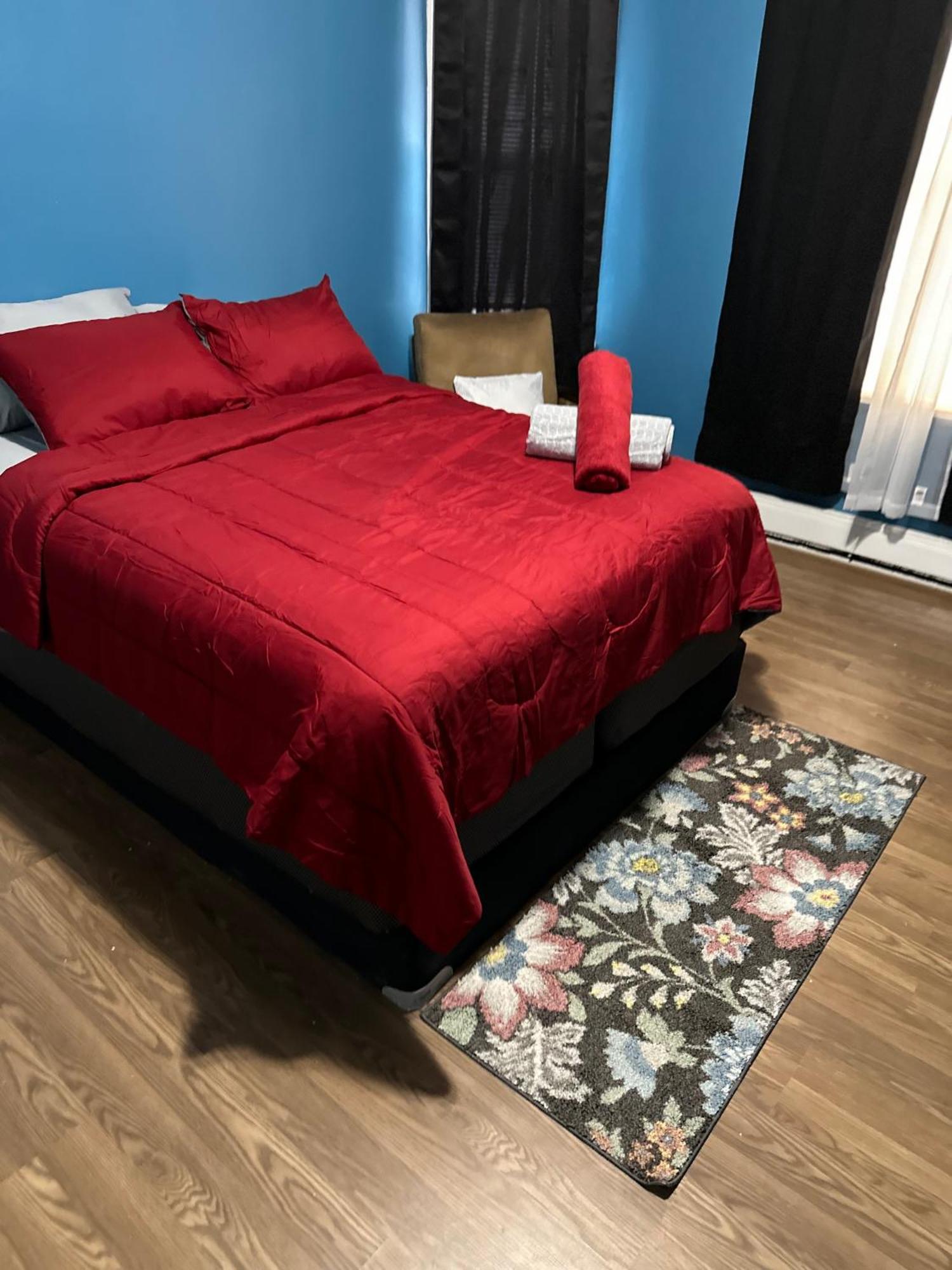Fidelia Garnet Room, Queen Bed Minutes From Newark Liberty International Airport And Newark Penn Station 외부 사진